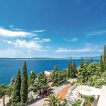 Stunning In Apartment Crikvenica
