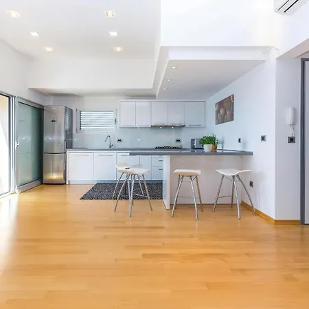 アパート Stunning In ツリクヴェニツァ